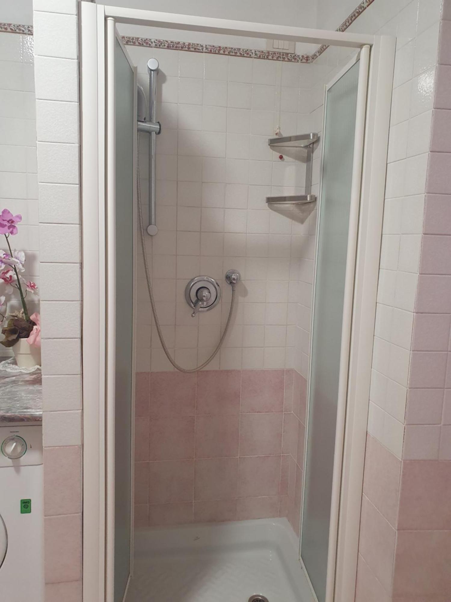 La Casa Di Mina Apartment Вернаца Екстериор снимка