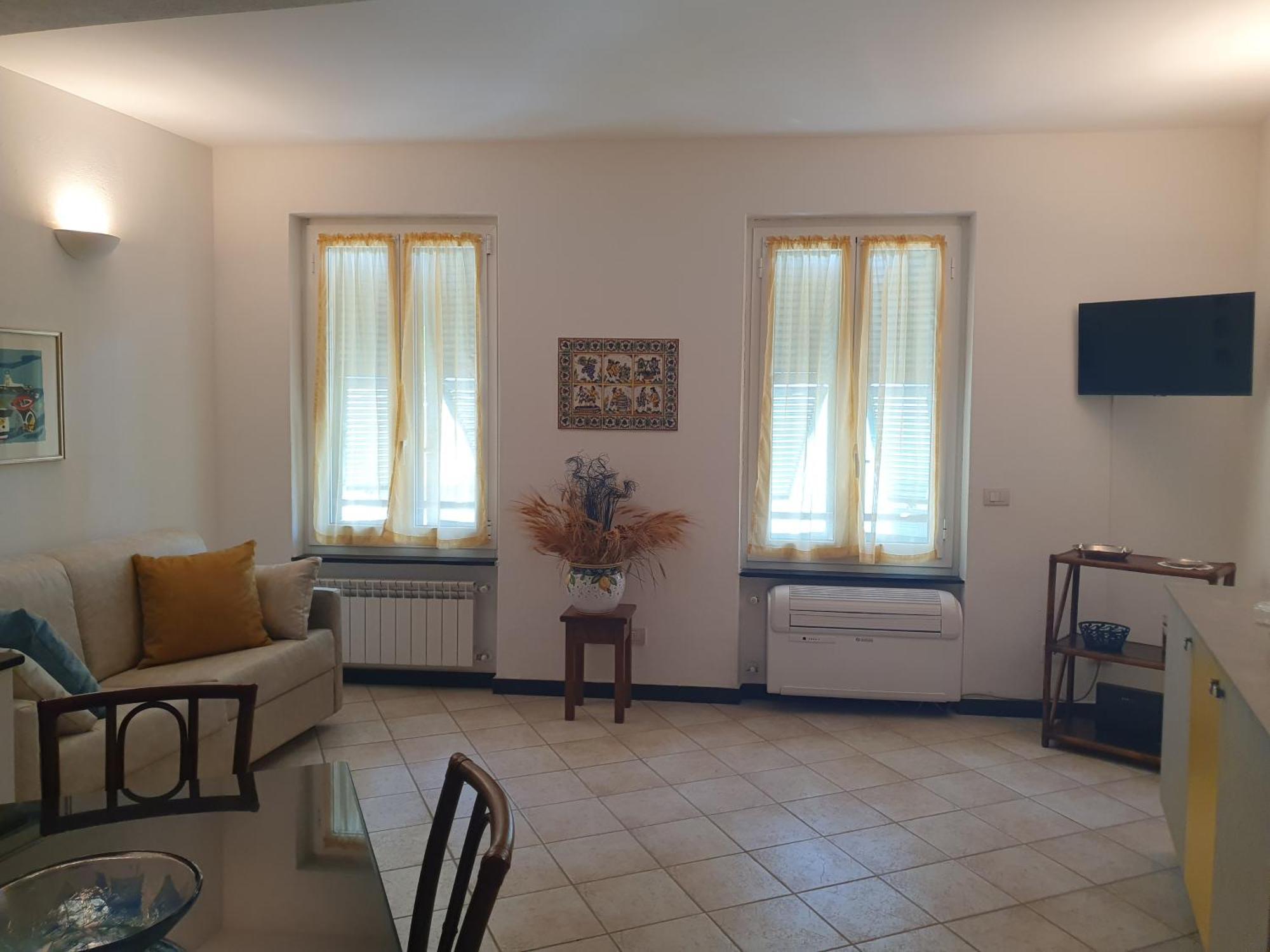 La Casa Di Mina Apartment Вернаца Екстериор снимка